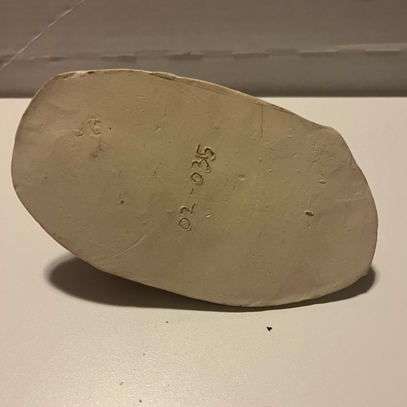 Ceramic Rabbit with Red Accents - Picture 4 of 4